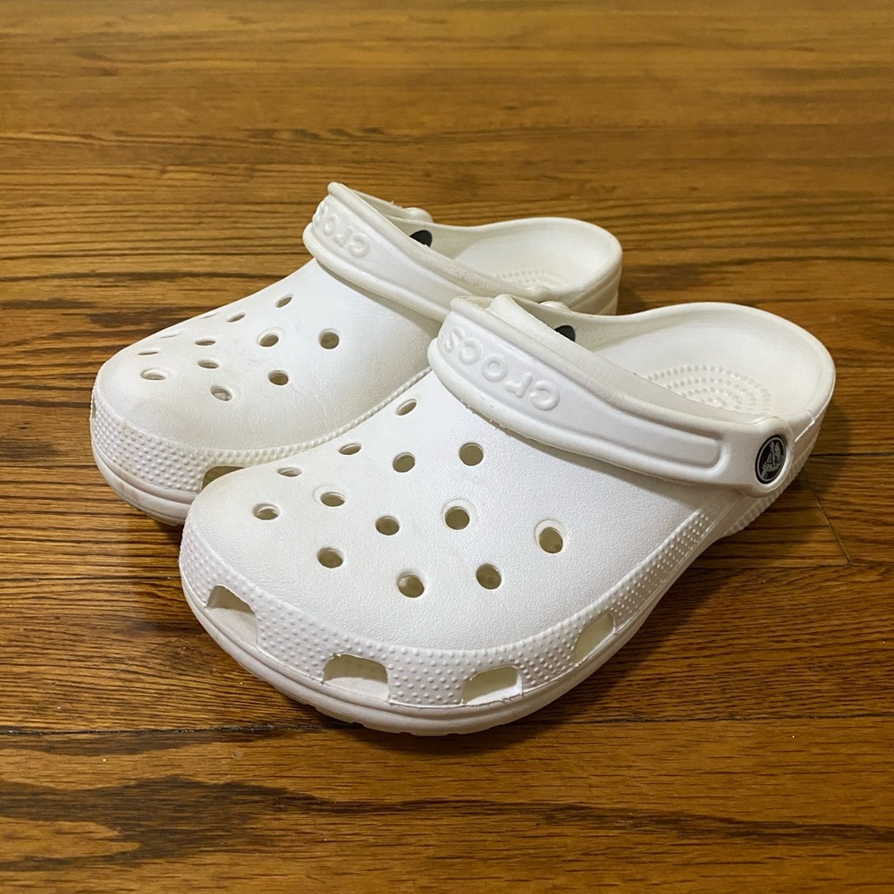 white crocs